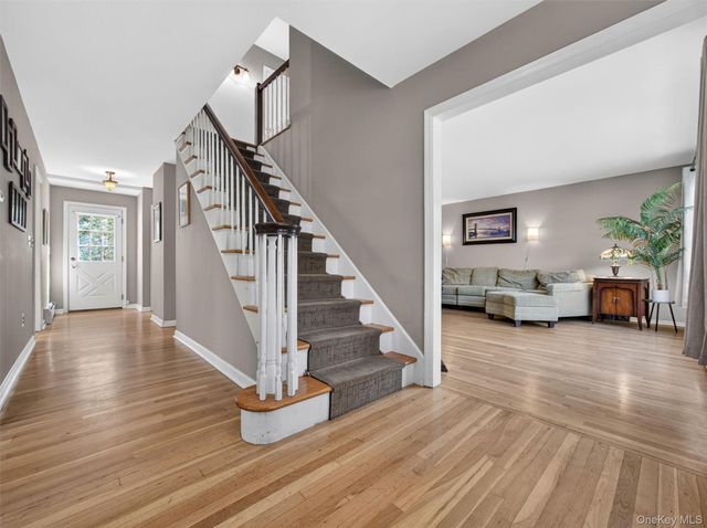 1 Rone Court, New City, NY 10956