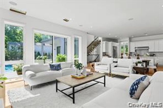 66 Hillside Drive E, Sag Harbor, NY 11963