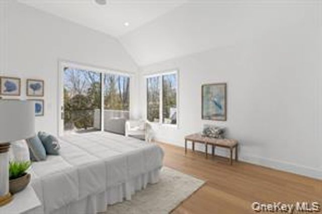 66 Hillside Drive E, Sag Harbor, NY 11963