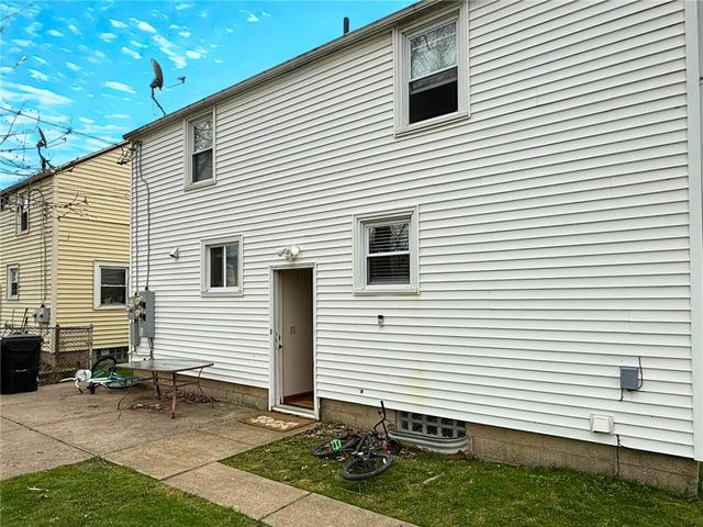 177 Henderson Avenue, Tonawanda, NY 14217