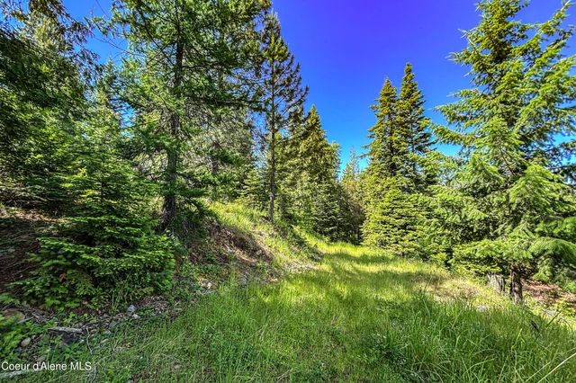 166 Demers Dr, Hope, ID 83836