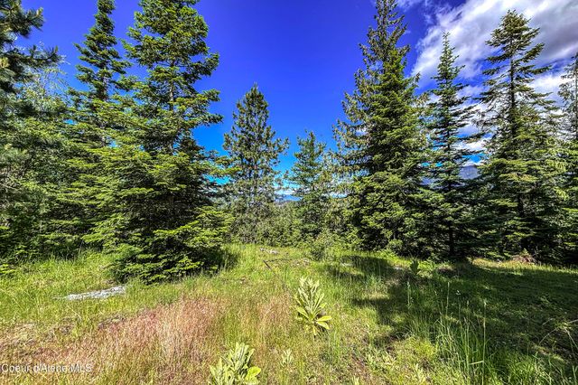 166 Demers Dr, Hope, ID 83836