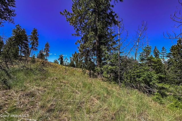 166 Demers Dr, Hope, ID 83836