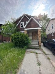15384 Lesure Street, Detroit, MI 48227