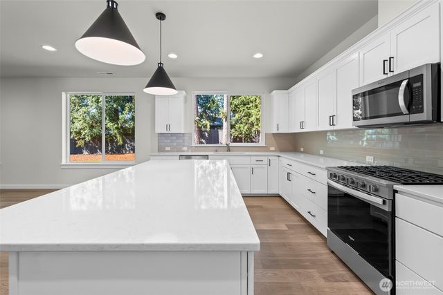 15224 106th Avenue E, Puyallup, WA 98374