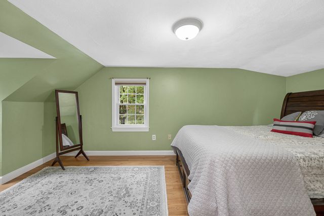 137 Central St, North Reading, MA 01864