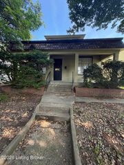 3213 Marion Ct, Louisville, KY 40206
