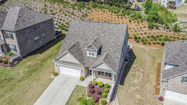 5749 Creek Indian Dr, Sugar Hill, GA 30518