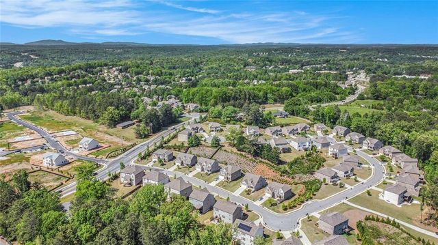 5749 Creek Indian Dr, Sugar Hill, GA 30518