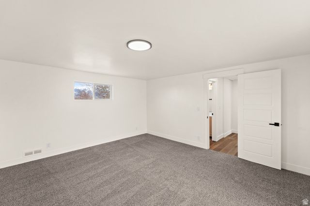 9073 S ELMHEARST DR, West Jordan, UT 84088