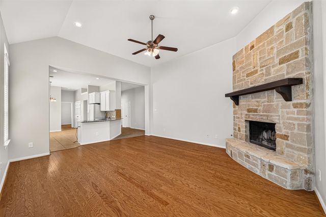 8155 Laughing Falcon Trail, Conroe, TX 77385