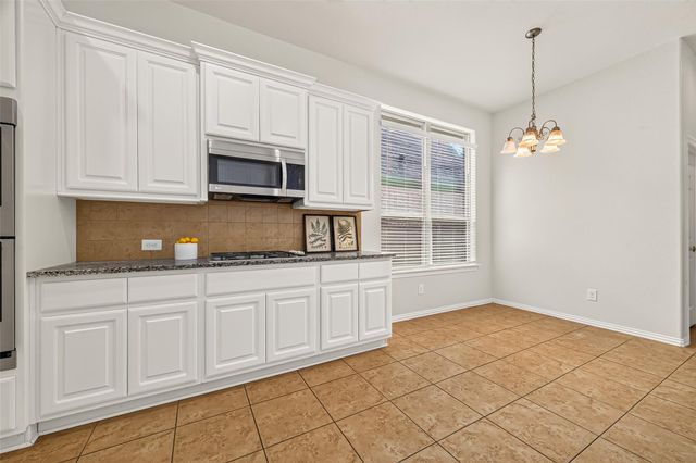 8155 Laughing Falcon Trail, Conroe, TX 77385