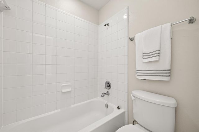 8155 Laughing Falcon Trail, Conroe, TX 77385