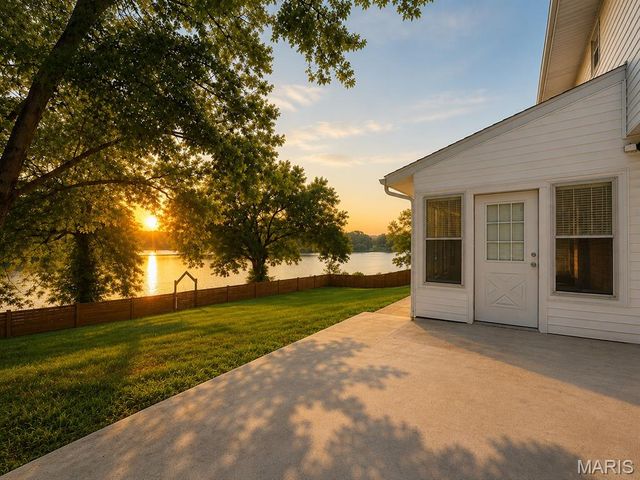 3660 W Lakeview Drive, House Springs, MO 63051