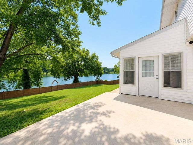 3660 W Lakeview Drive, House Springs, MO 63051