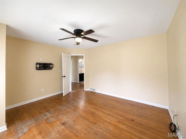 3660 W Lakeview Drive, House Springs, MO 63051
