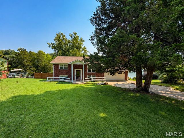 3660 W Lakeview Drive, House Springs, MO 63051