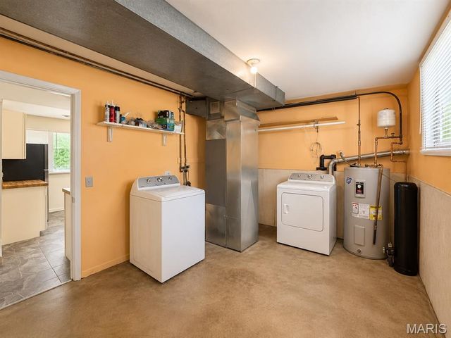 3660 W Lakeview Drive, House Springs, MO 63051