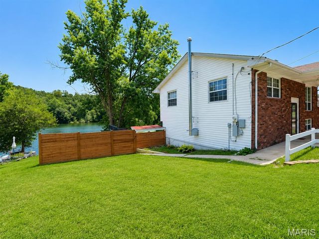 3660 W Lakeview Drive, House Springs, MO 63051