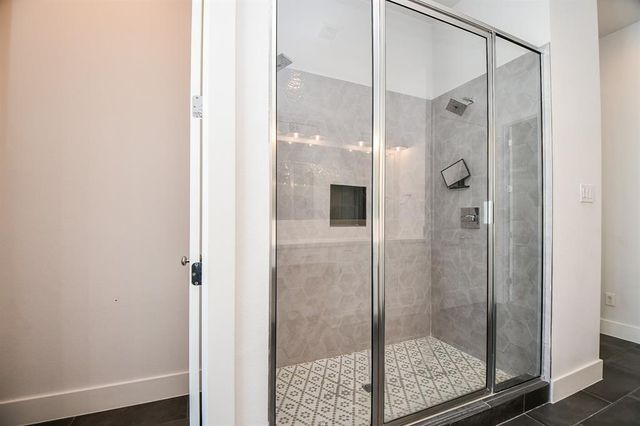 1515 Weber Street A, Houston, TX 77007