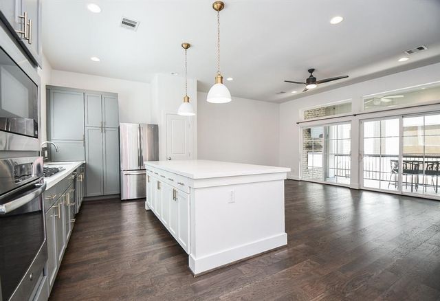 1515 Weber Street A, Houston, TX 77007