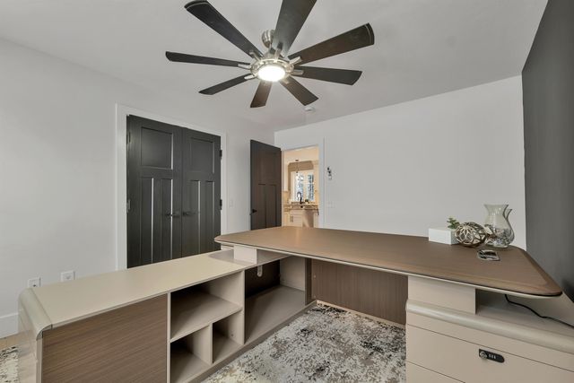 3 Pages Lane, Atkinson, NH 03811