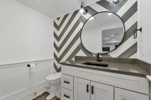 3 Pages Lane, Atkinson, NH 03811