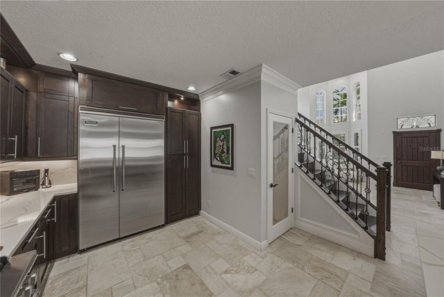 6117 S RUSSELL STREET, Tampa, FL 33611