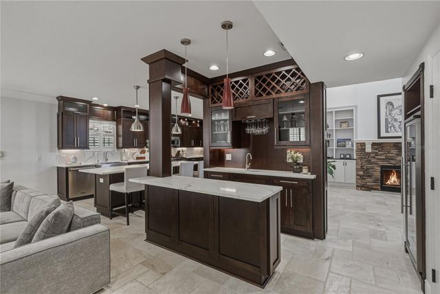 6117 S RUSSELL STREET, Tampa, FL 33611