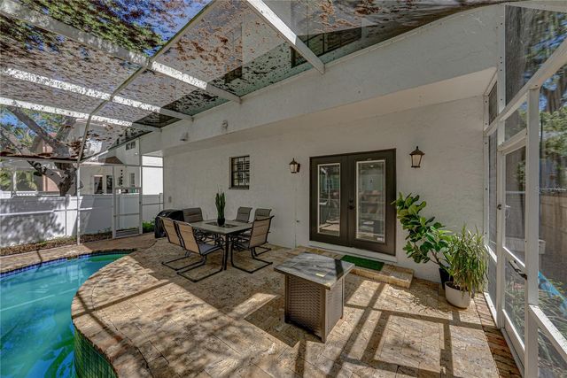 6117 S RUSSELL STREET, Tampa, FL 33611