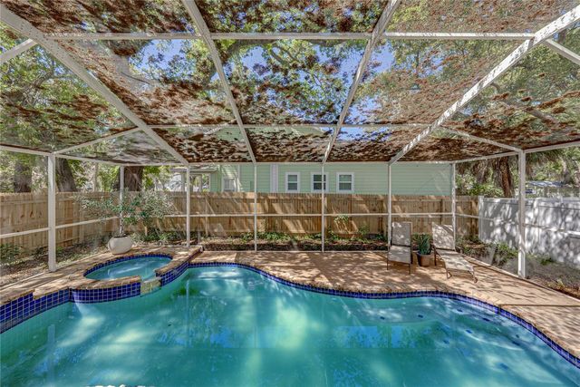 6117 S RUSSELL STREET, Tampa, FL 33611