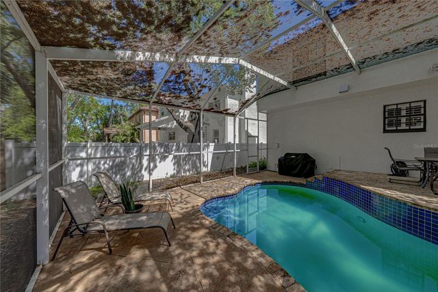 6117 S RUSSELL STREET, Tampa, FL 33611