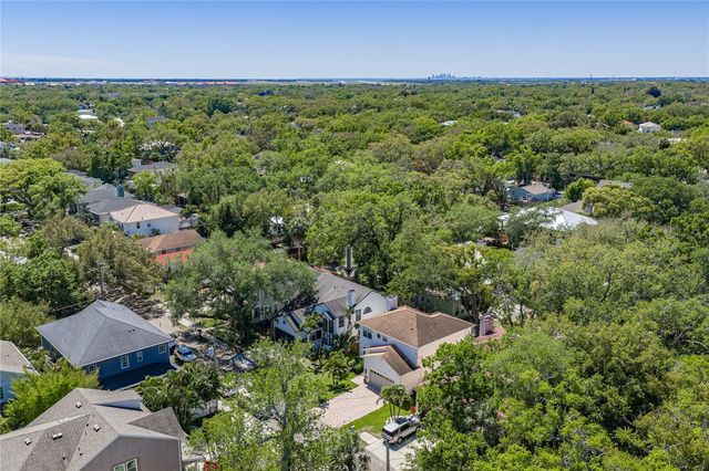 6117 S RUSSELL STREET, Tampa, FL 33611