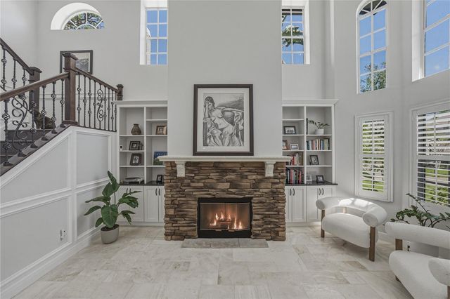 6117 S RUSSELL STREET, Tampa, FL 33611