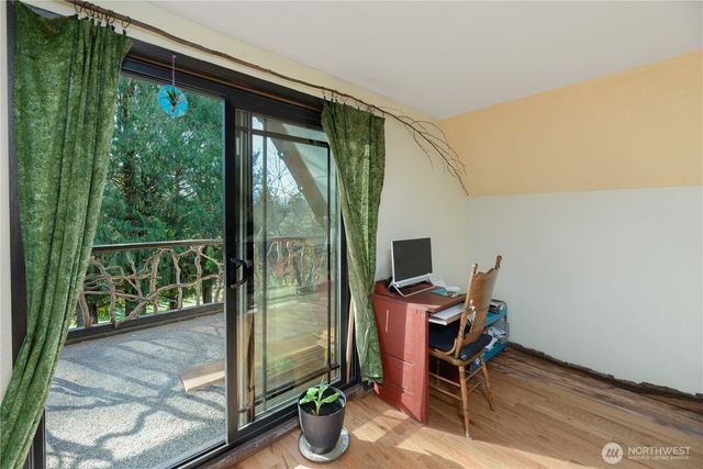 323 Hulse Road, Port Angeles, WA 98362