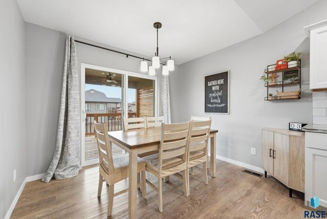 609 Legendary Dr Drive, Harrisburg, SD 57032