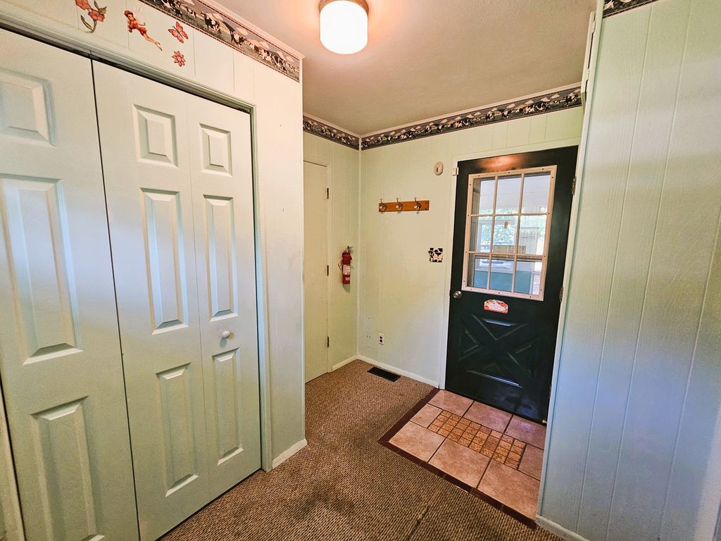 Image 32 of property listing at 19503 N Moonbeam Lane, Mt Vernon, IL 62864