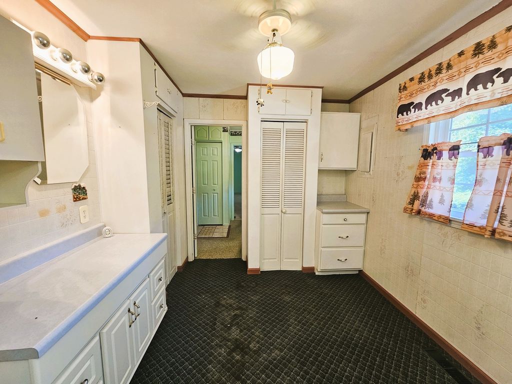 Image 35 of property listing at 19503 N Moonbeam Lane, Mt Vernon, IL 62864