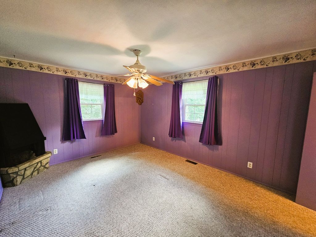 Image 41 of property listing at 19503 N Moonbeam Lane, Mt Vernon, IL 62864