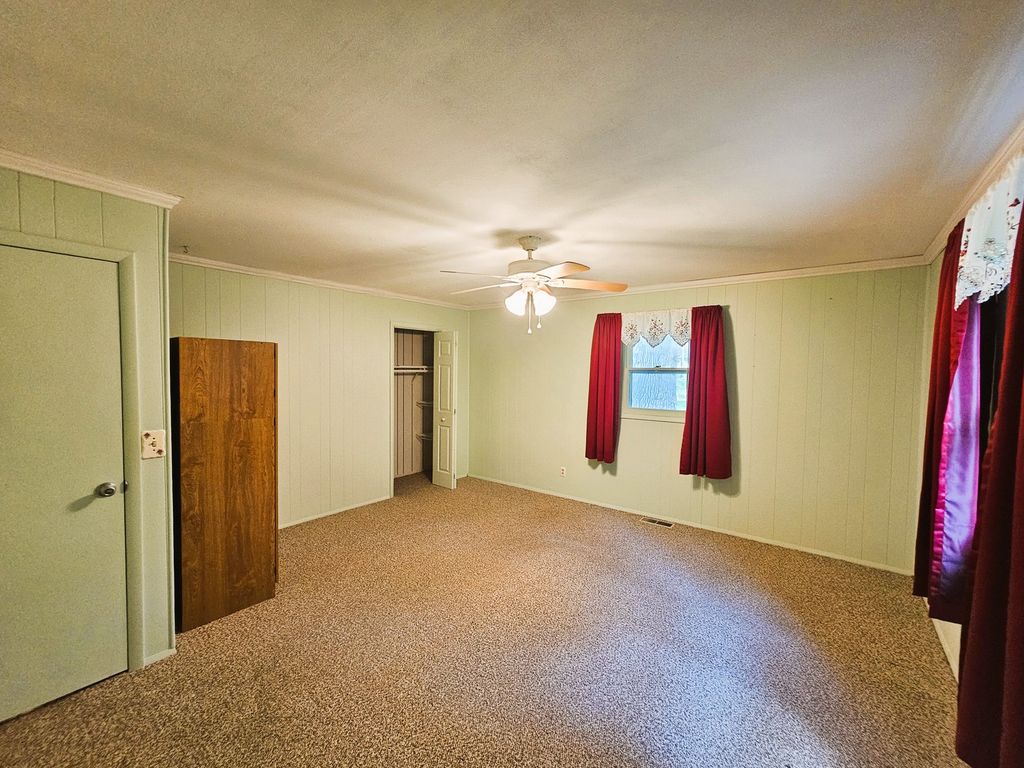 Image 43 of property listing at 19503 N Moonbeam Lane, Mt Vernon, IL 62864