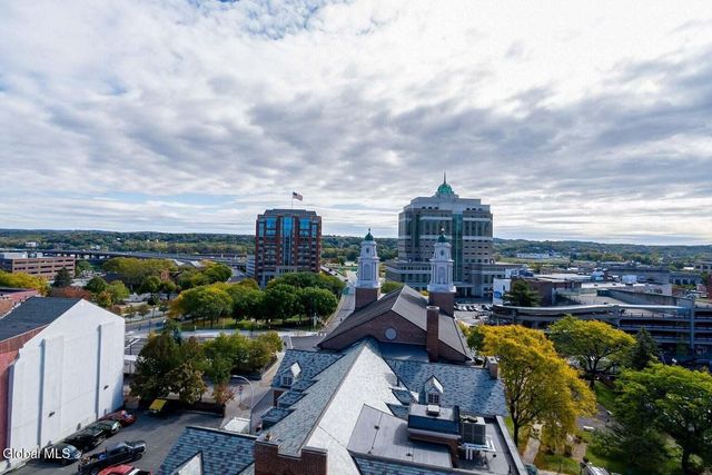 17 Chapel Street 302, Albany, NY 12210
