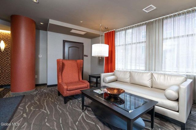 17 Chapel Street 302, Albany, NY 12210