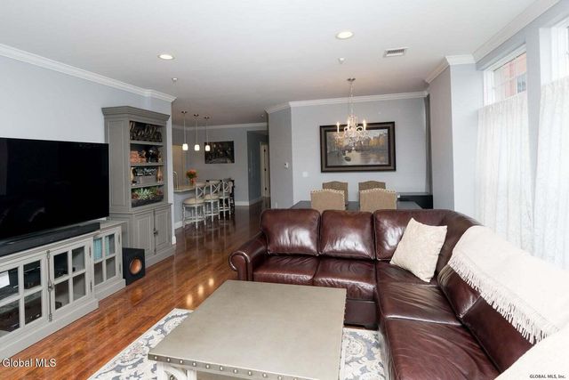 17 Chapel Street 302, Albany, NY 12210
