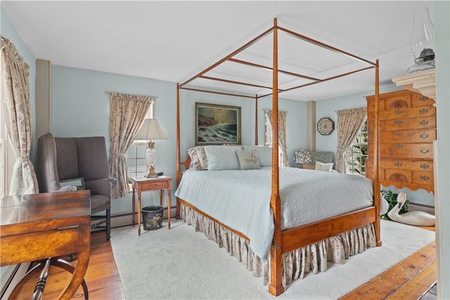 11 Cross Street, Newport, RI 02840