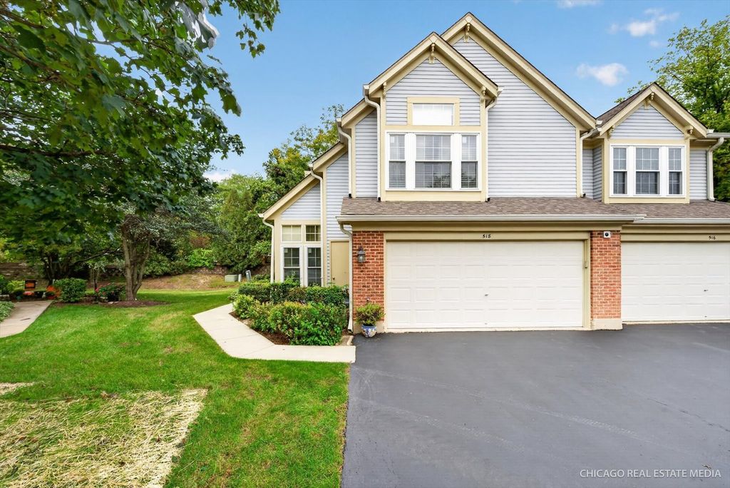 518 Palm Court, Crystal Lake, IL 60014