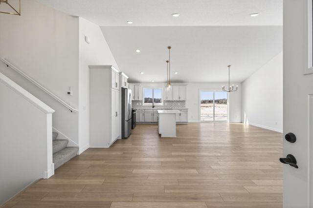 22544 Raven Street NW, Oak Grove, MN 55005