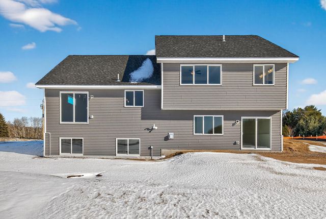 22544 Raven Street NW, Oak Grove, MN 55005