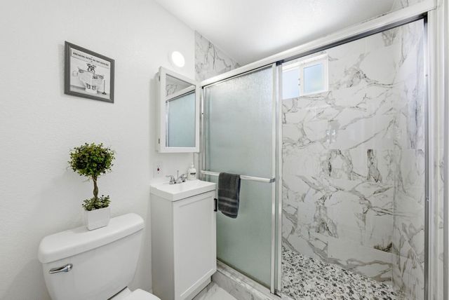24914 Thomas Avenue, Hayward, CA 94544