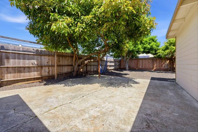 24914 Thomas Avenue, Hayward, CA 94544