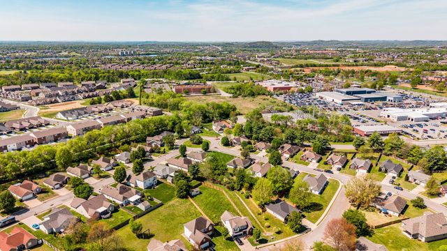1073 Chesire Way, Gallatin, TN 37066